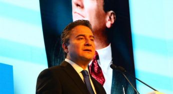 Babacan’ın çıkışı: Erdoğan’ın topuğunda bir diken daha