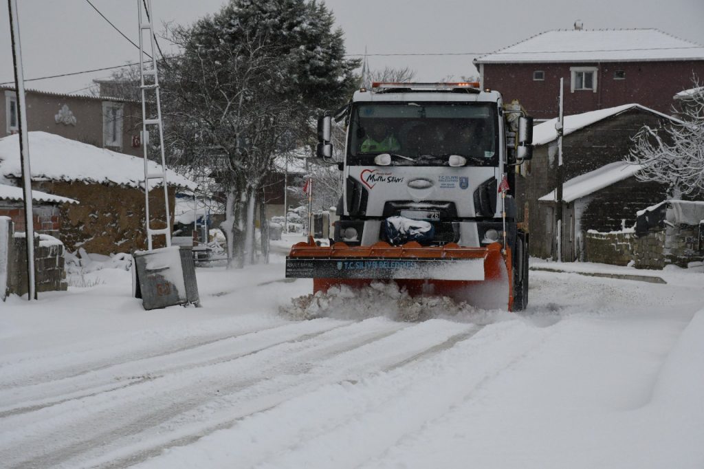 Turkey under snow storm alert