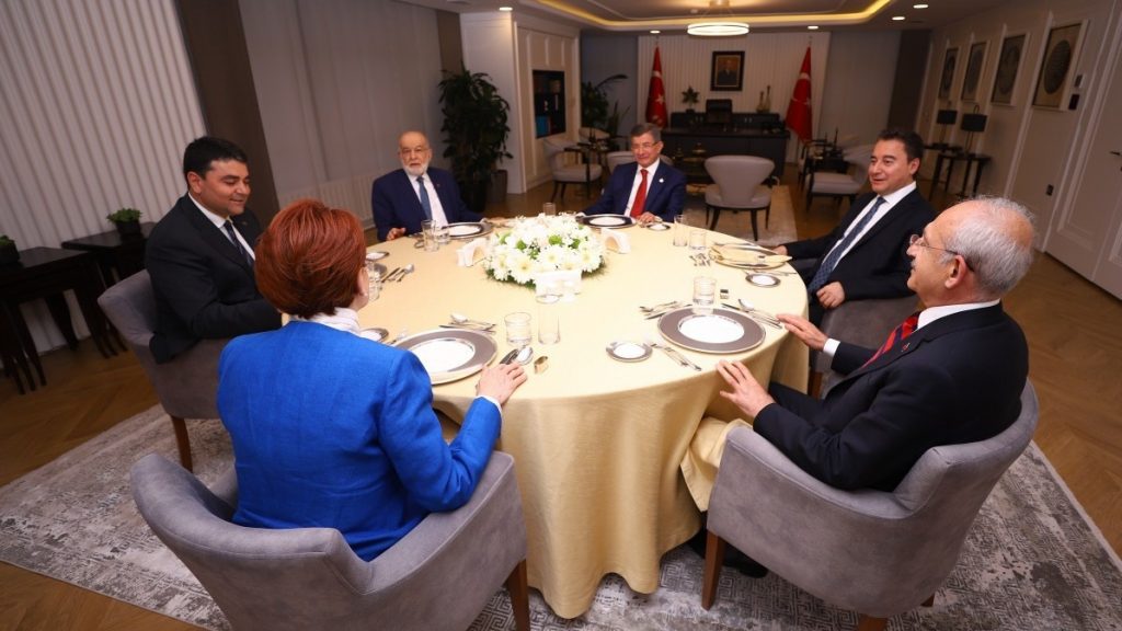 Altılı Masa Millet İttifakı oldu, geriye aday kaldı
