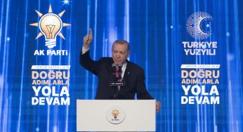 AK Parti vaatleri: Kendini ve muhalefeti tekrar
