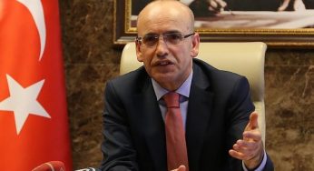 Şimşek: Türkiye gri listeden çıkmak için adımlar atıyor