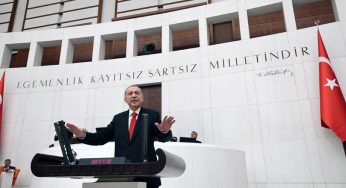 Erdoğan, boşalttığı siyaset meydanında anayasa mı dayatacak?