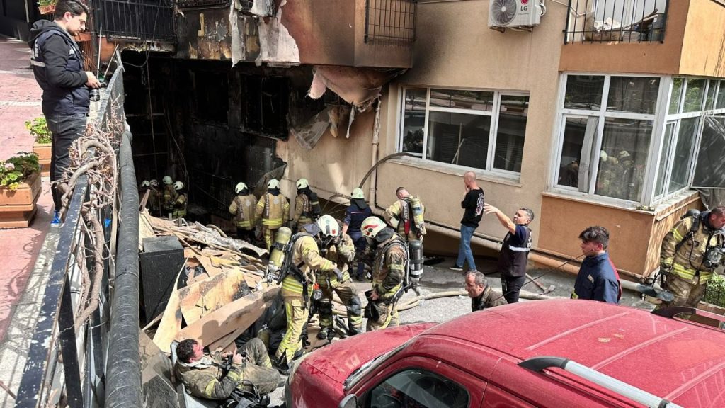 İstanbul Beşiktaş’ta yangın: en az 29 kişi hayatını kaybetti