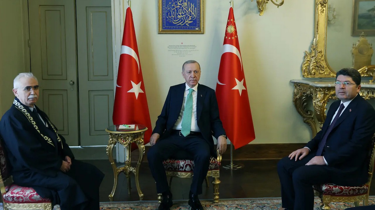 özkaya
