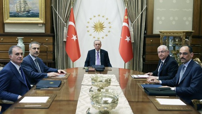 Erdoğan ve Putin Trump’a “diplomasi”, Netanyahu “Birlikte vuralım” diyor