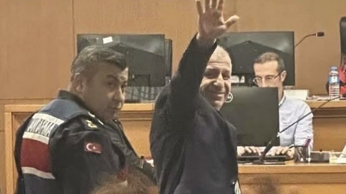 Ümit Özdağ bırakılmadı, Gaziosmanpaşa CHP’den AK Partiye el değiştirdi