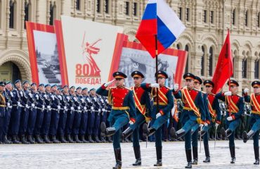 cin-ve-rusya-zafer-gunu-nde-abd-yi-kinarken-baglari-guclendirmeye-soz-verdiler