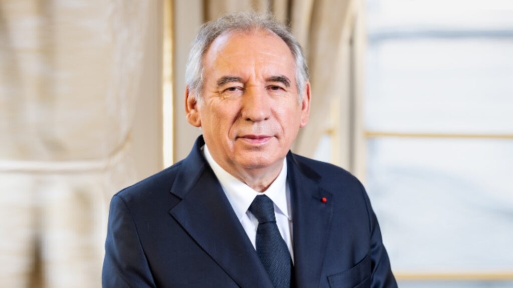 Fransa’da Siyasi Krizi: Bayrou Hükümeti de Düştü