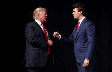 Donald_Trump_&_Charlie_Kirk_(51335308796)