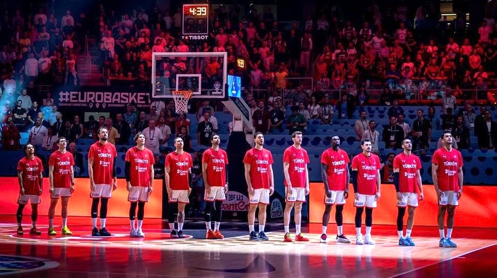 Türkiye Avrupa Basketbol Şampiyonasında İkinci Oldu
