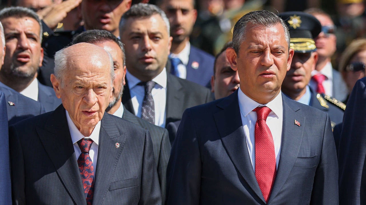 bahceli-hizini-alamadi-ozgur-ozele-cuntacilik-suclamasi