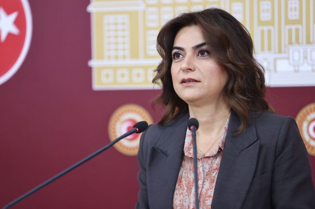 DEM Konuştu, PKK Konuştu, AK Parti de MHP de Susuyor