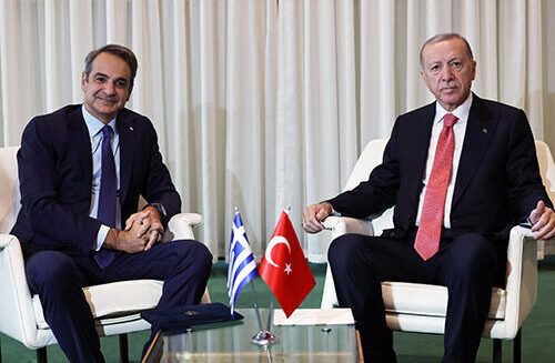 Yunanistan’ın Ege Hamleleri: Türkiye’nin Stratejik Sükûneti  ve Riskler