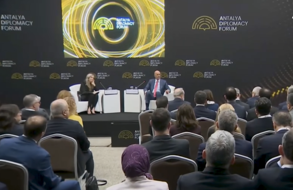 Barrack’ın Antalya konuşmasına dair tartışma bize ne anlatıyor?