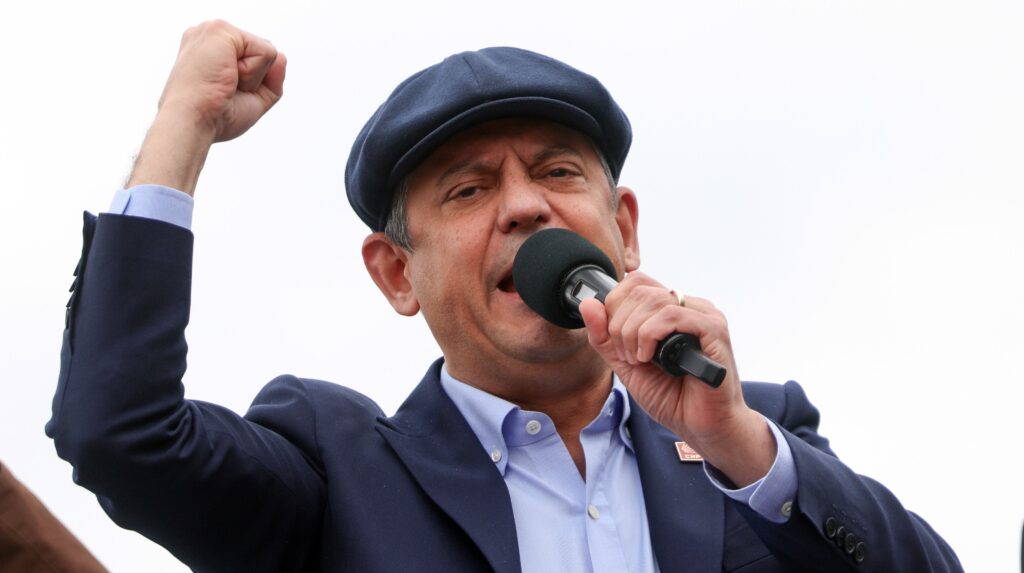 Özel’in “İmamoğlu Hapiste. Yerine Cumhurbaşkanı Adayı Lazım” Sözleri