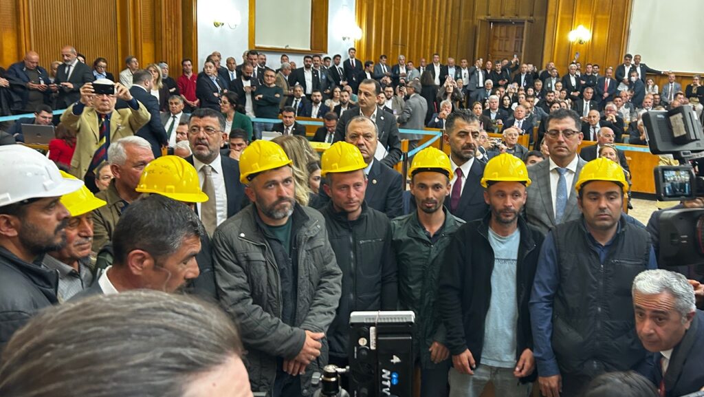 Hakları İçin Direnen Maden İşçileri Kazandı, Örnek Oluşturdu