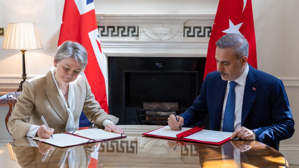 Türkiye-İngiltere İlişkileri Yeni Bir Döneme mi Giriyor?