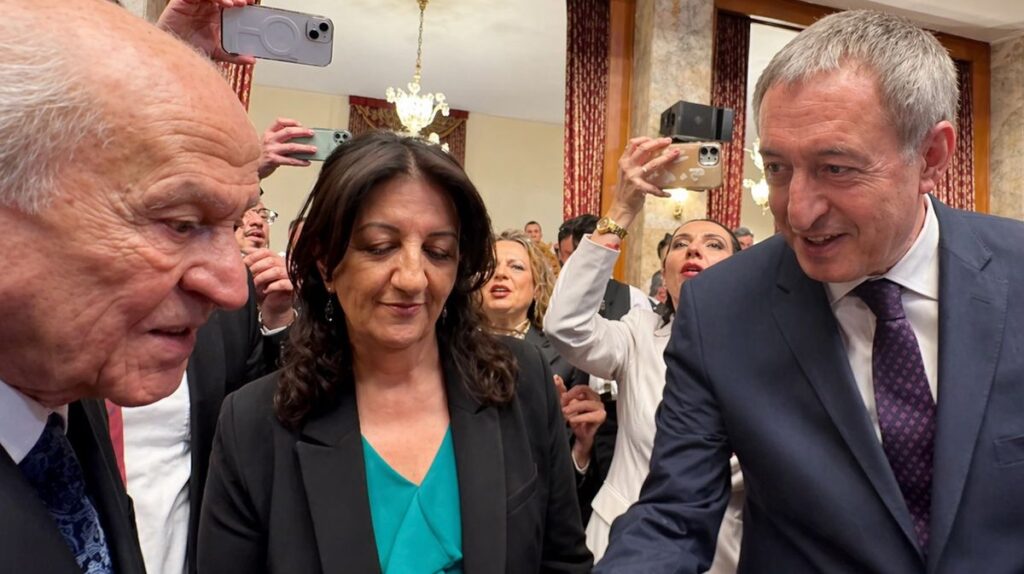 Süreç Sıkıntısı. Bahçeli: En Yakın Tarihte. Buldan: Senkronik Olmalı