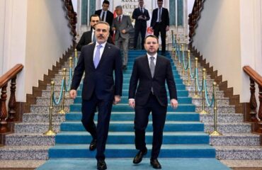 Akın