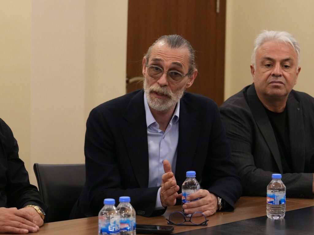 CHP’li Belediyelere Yönelik Operasyonlar Devam Ediyor:Erdal Beşikçioğlu’na da Gözaltı