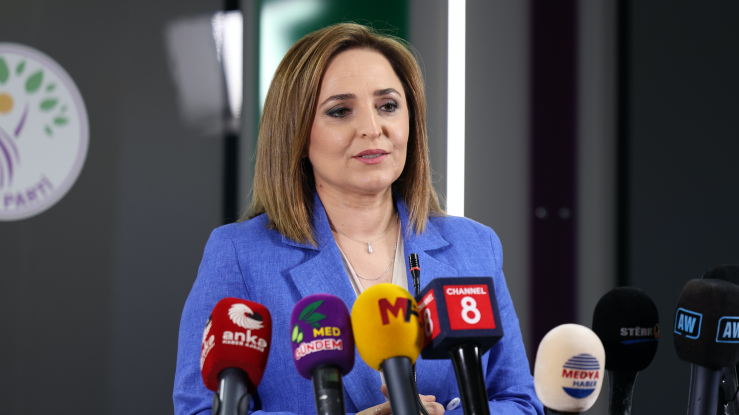 DEM: Çerçeve yasada ne olduğu bize de söylenmiyor, çoğu AKP’liye de