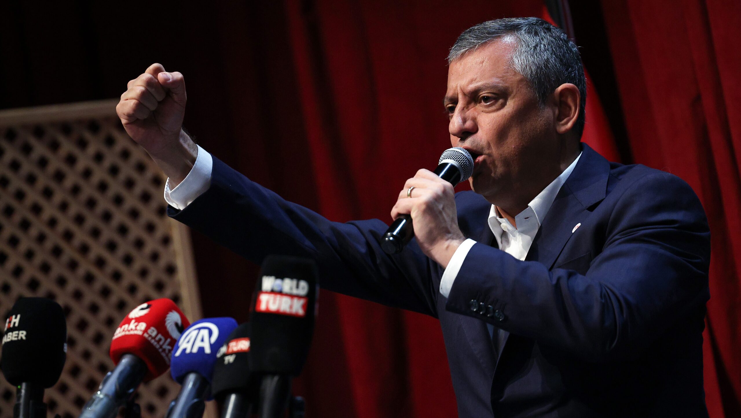 YENİ PARTİ GENEL BAŞKANI ÖZGÜR ÖZEL BALIKESİR’DE
