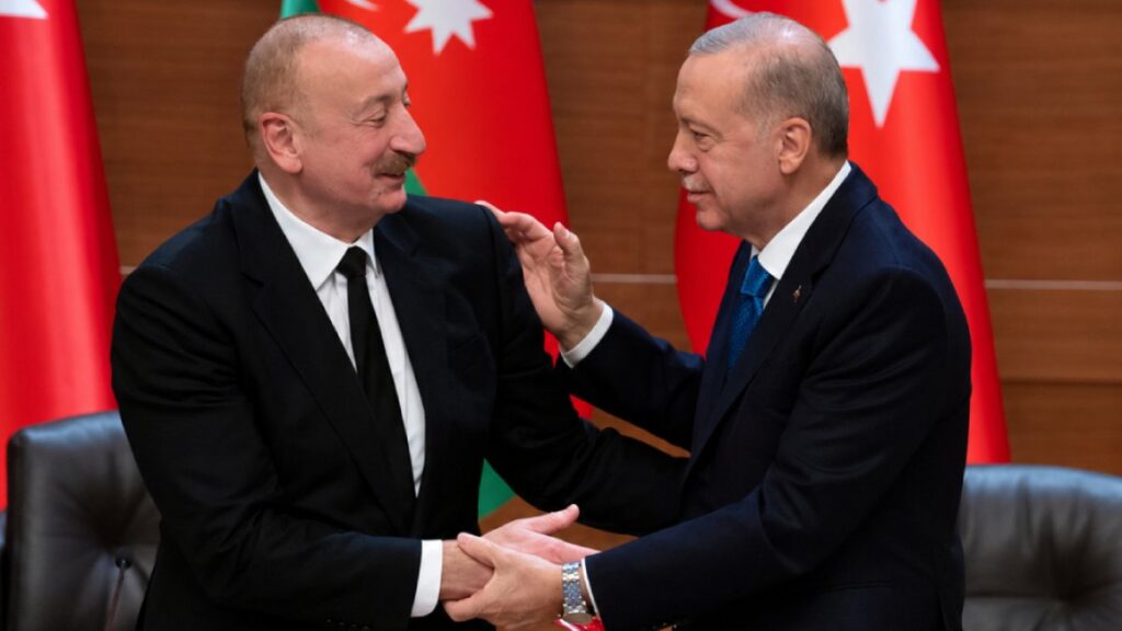 Türkiye-Azerbaycan: krize mi, yeni bir çözüme mi? Gerçekte neler oluyor?